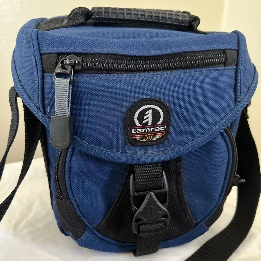 Tamrac 5501 Explorer 1 Camera & Lens Case (Blue)- 9.0 x 6 3/4 x 8 1/2